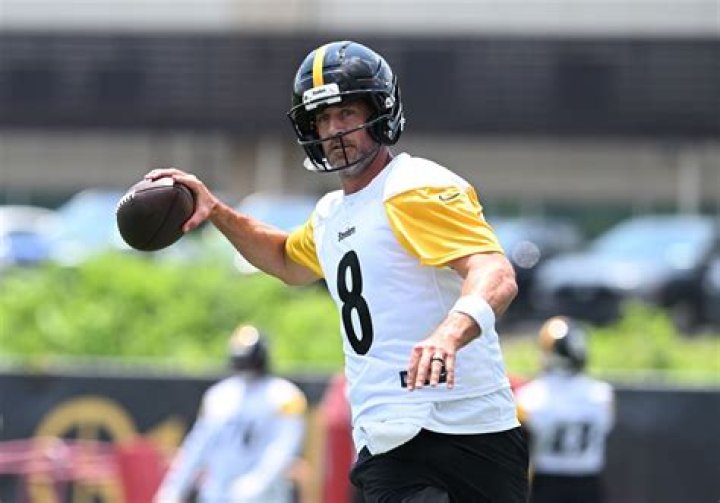 Aaron Rodgers Claims He’s Not Gay, Didn’t Date Kevin Lanflisi – True or False? (VIDEO)