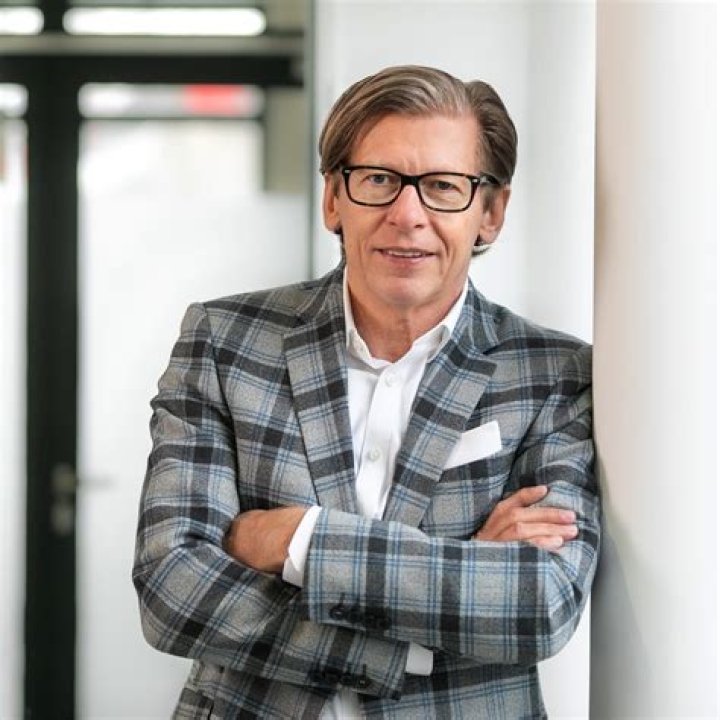 Andreas Pohl Fortune