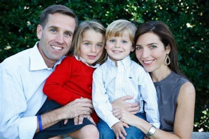 Beau Biden's wife Hallie Biden Biography: Husband, Age, Net Worth, Instagram, Twitter, Height, Children, Wikipedia, Parents