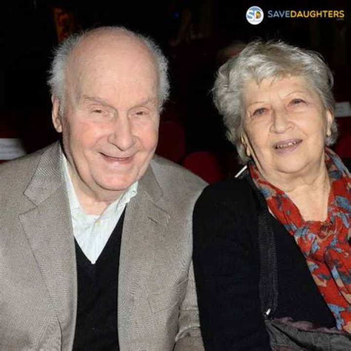 Carole Bouquet Parents