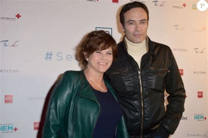 Charlotte Valandrey Parents