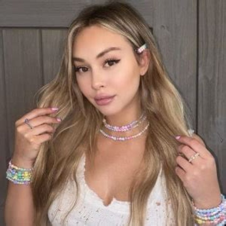 Corinne Olympios Wiki; Height, The Bachelor, Boyfriend, Net Worth, Age, Facts