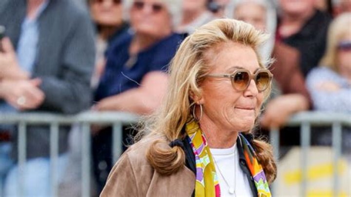 Décès Des Parents De Sheila