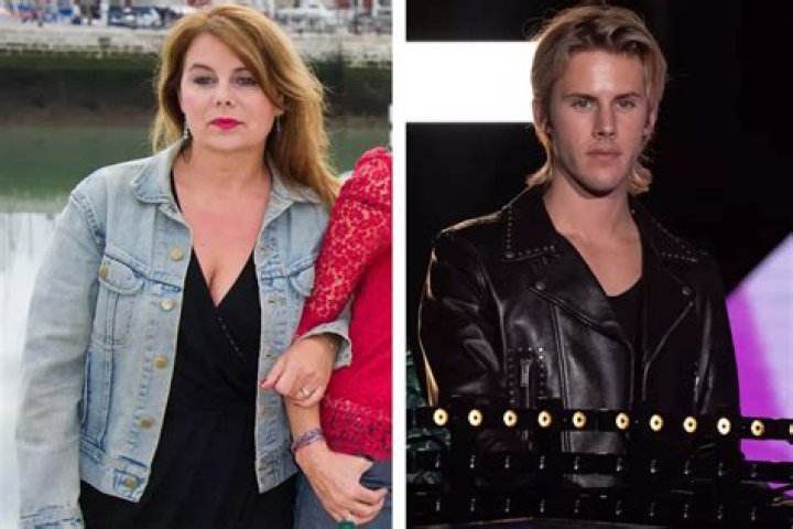 Dorian Fils De Ariane Seguillon