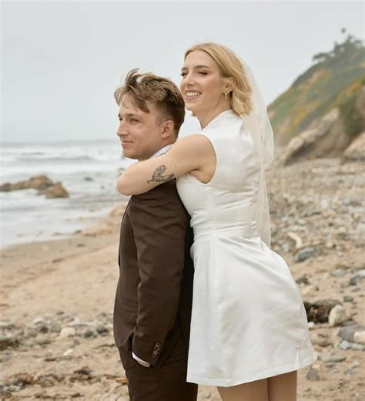 Explore Shayne Neumann Net Worth & Salary Updates! Who Is Shayne Neumann Wife?