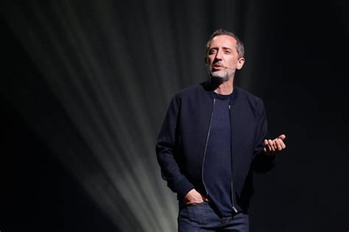 Gad Elmaleh Astronaute