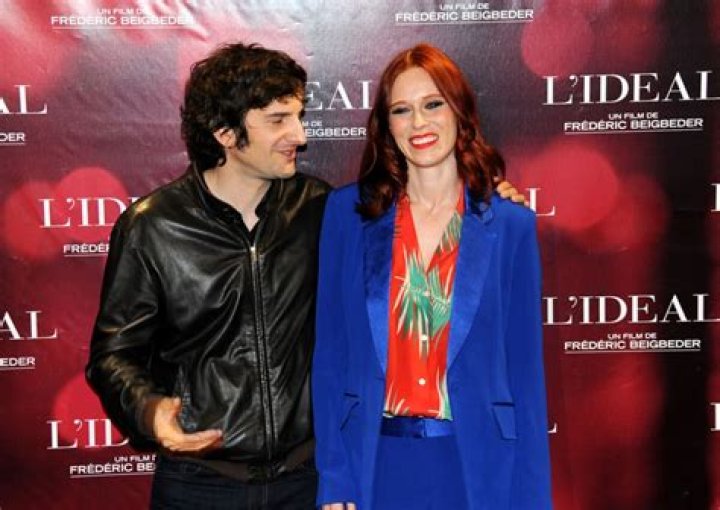 Gaspard Proust Et Sa Compagne