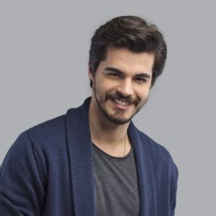 Is Berk Atan Married? His Girlfriend, Height, Wiki, Family, Religion, Facts