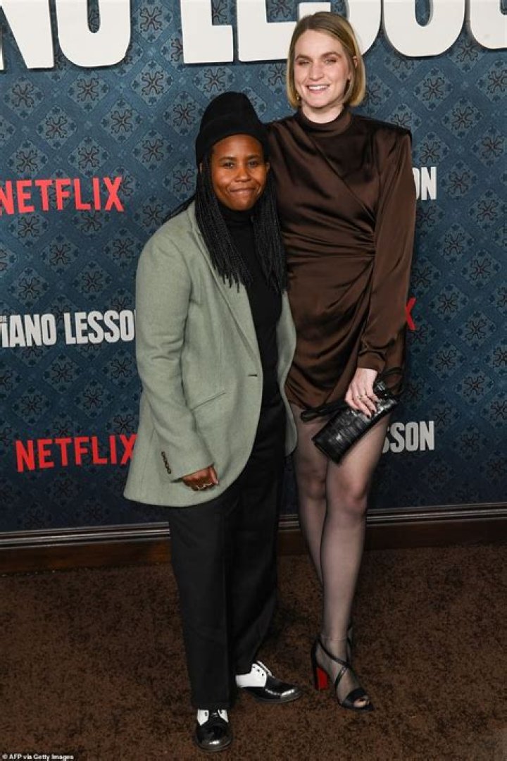 Is Katia Washington Dating Girlfriend, Is She A Lesbian?