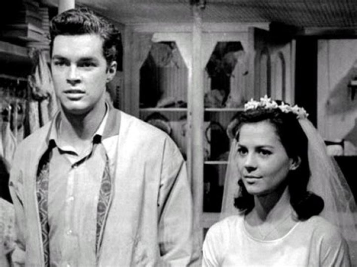 Is Richard Beymer Gay Or Married To A Wife? Where Is He Now?