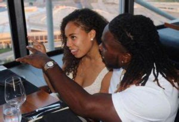 Jaylon Smith Profile, Brother, Girlfriend, Height, Weight, Body Stats