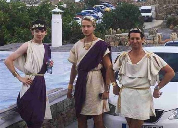 Know About Asa Butterfield; Dating, Family, Movies, Net Worth, Height