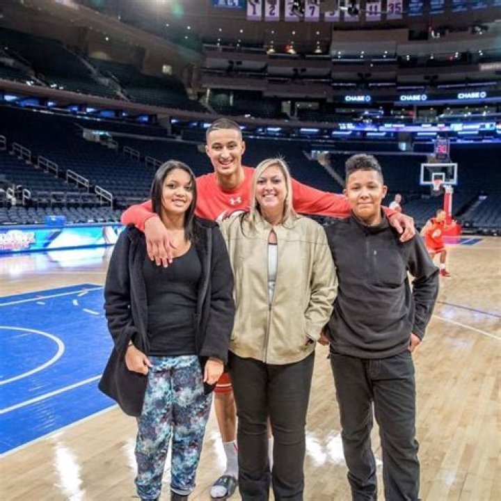 Know About Kyle Kuzma; Age, Girlfriend, Parents, Net Worth, Height