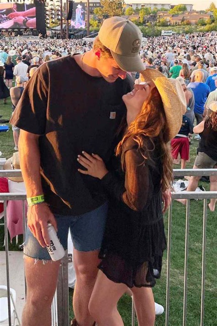 Madi Weisner Luke Musgrave Girlfriend Age, Height, Wikipedia