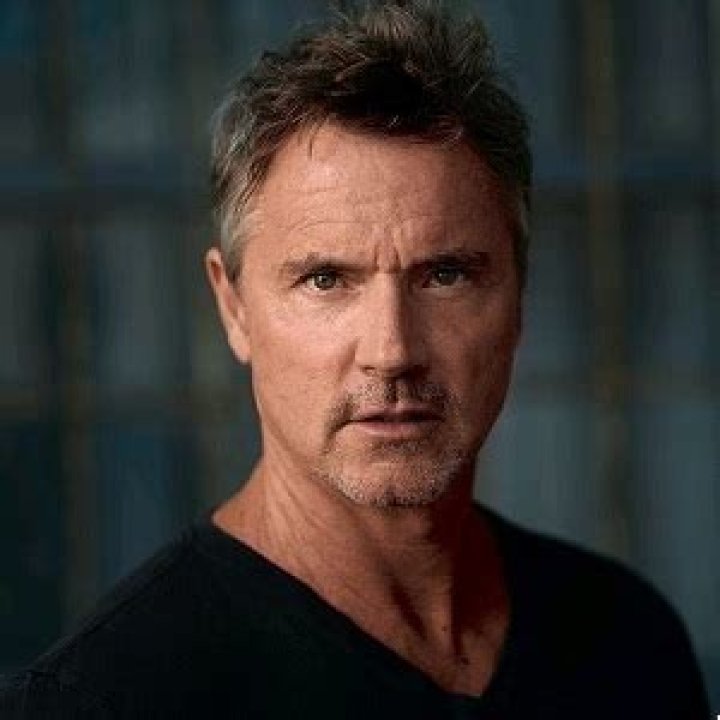 Mark Humphrey – Actor, Wife, Son, Net Worth, Girlfriend