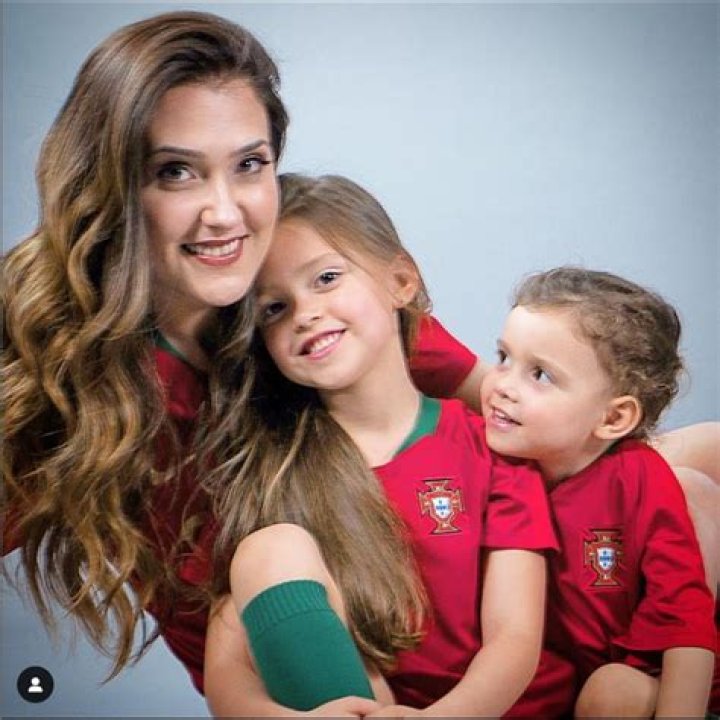 Pepe's wife, Ana Sofia Moreira Biography: Net Worth, Age, Children, Instagram, Photos, Nationality, Height