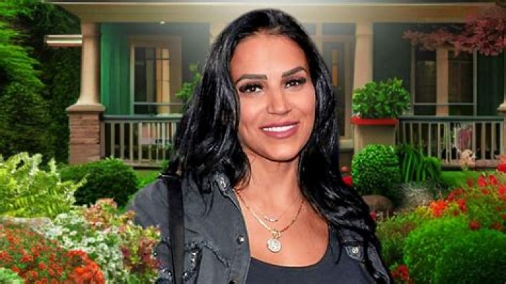 Robert Saleh Wife Sanaa Saleh Wiki, Biography, Age, Height, Instagram, Net Worth 2021