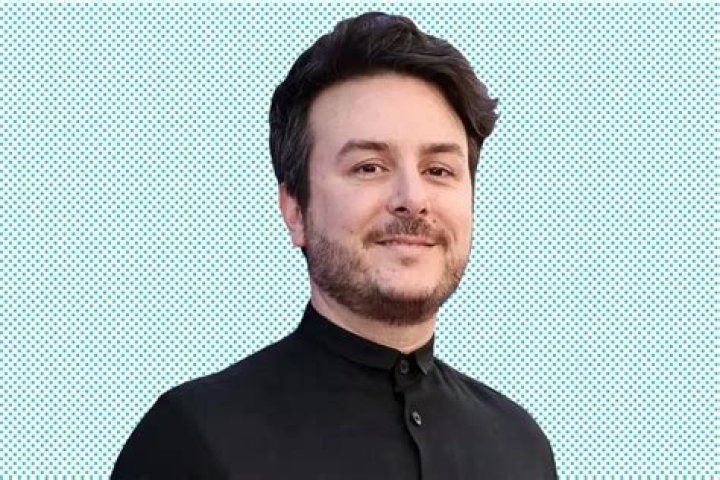 Stephanie Poetri Biography: Age, Net Worth, Songs, Parents, Boyfriend, Height, Children 