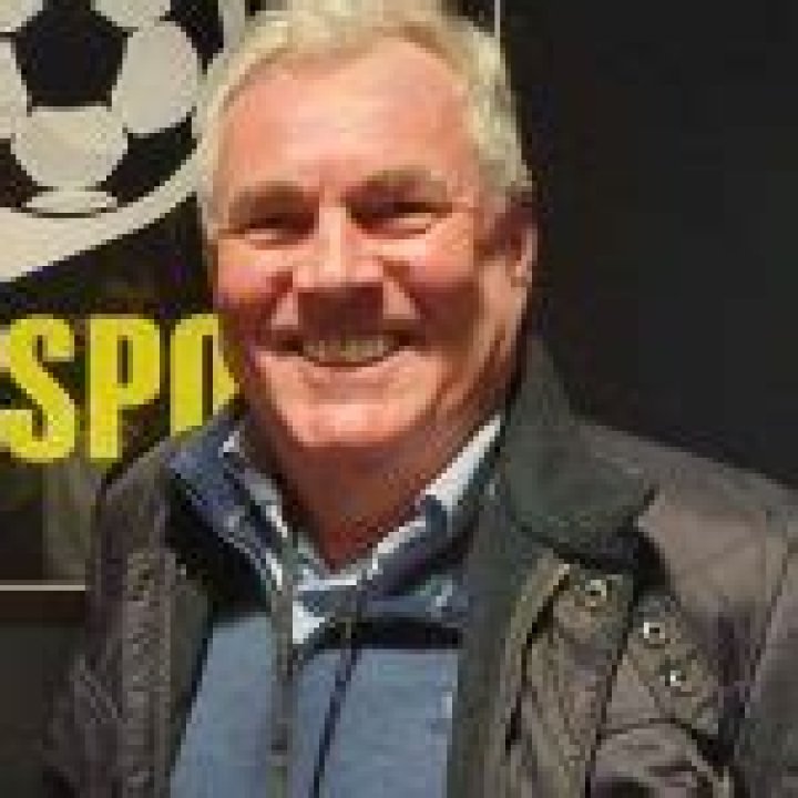 Where Is Mark Saggers? Talksport, Wife, Age, Cricket & Facts